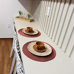 Paradise Flat 408